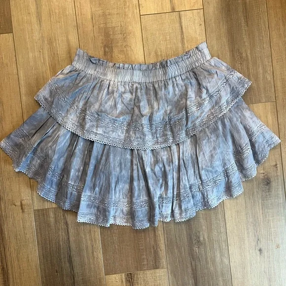 LoveShackFancy Ruffle Mini Skirt in Washed
Denim Hand Dye size L NWOT - Picture 5 of 8